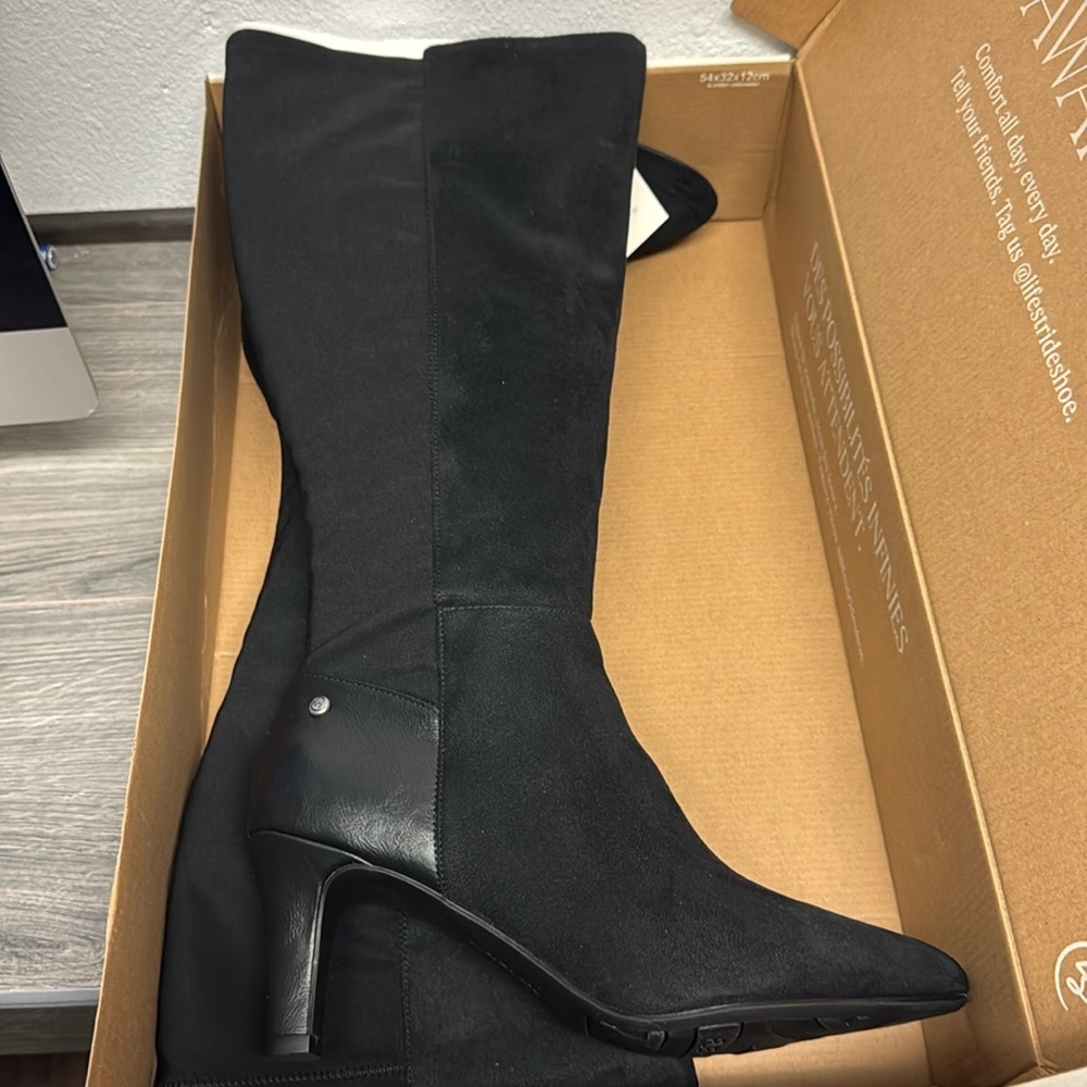 LifeStride Gracie In BLACK FABRIC (WIDE CALF) (WIDE WIDTH) - Picture 5 of 10